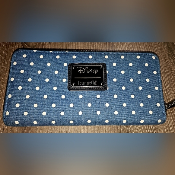 Disney Loungefly Minnie Mouse Denim Polka Dot Purse With Matching Zip Wallet - Picture 7 of 13